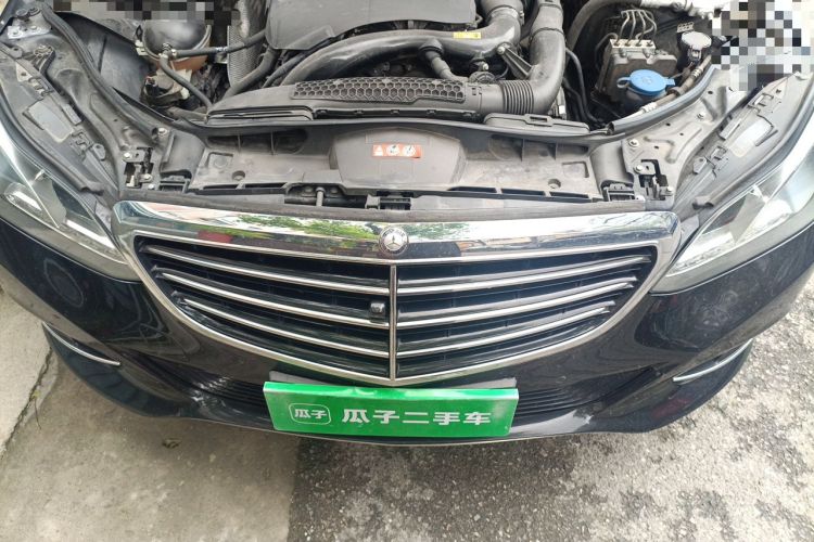 Used Mercedes-Benz E-Class 2015 Facelift E 200 L Engine Bay