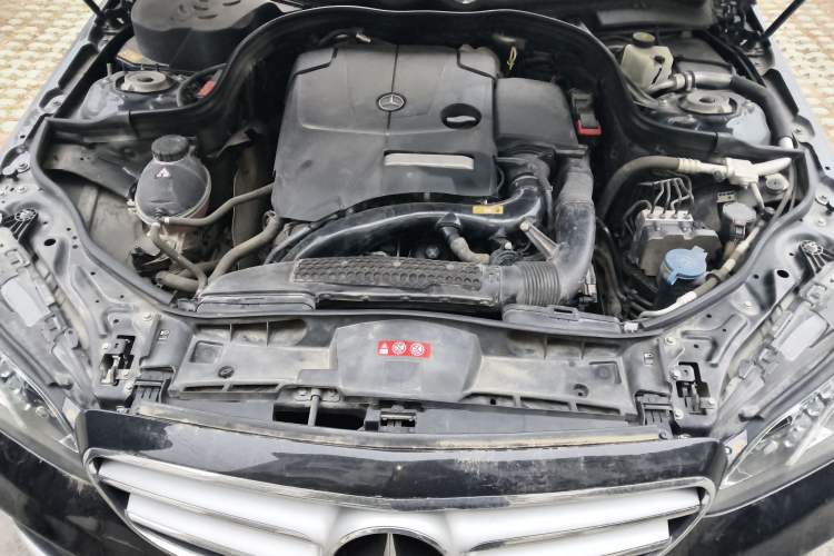 Used Mercedes-Benz E-Class 2015 E 260 L Sport Luxury Model Engine Bay