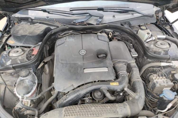 Used Mercedes-Benz E-Class 2015 E 260 L Sport Luxury Model Engine Bay
