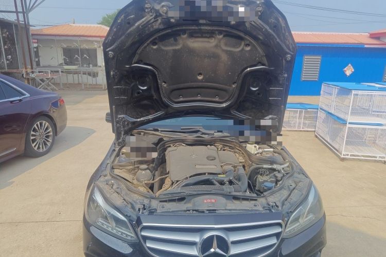 Used Mercedes-Benz E-Class 2015 E 260 L Sport Edition Engine Bay