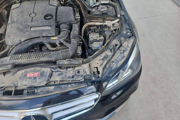 Used Mercedes-Benz E-Class 2015 Restyled E 260 L Sport Edition Engine Bay Left
