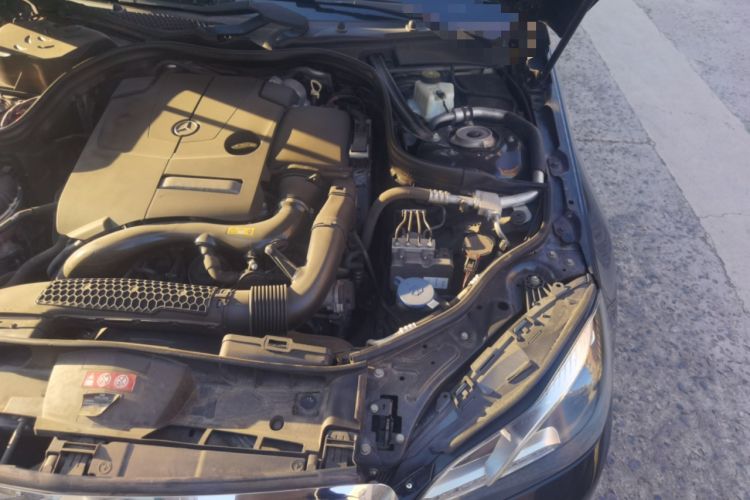 Used Mercedes-Benz E-Class 2015 Revised E 260 L Engine Bay Left