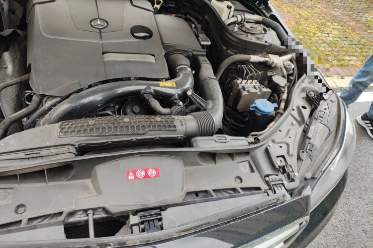 Used Mercedes-Benz E-Class 2015 Revised E 260 L Sporty and Stylish Edition Engine Bay Left