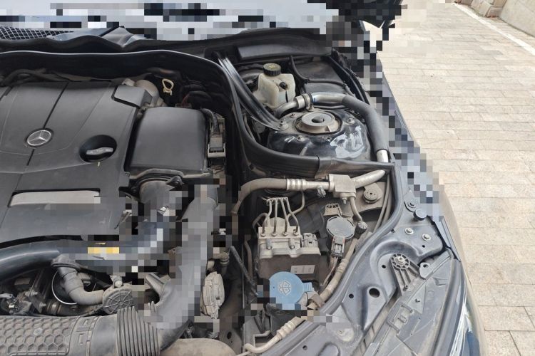 Used Mercedes-Benz E-Class 2015 Restyled E 260 L Sport Edition Engine Bay Left