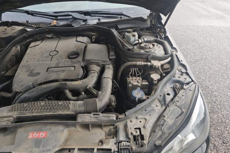 Used Mercedes-Benz E-Class 2015 Restyled E 260 L Sport Edition Engine Bay Left