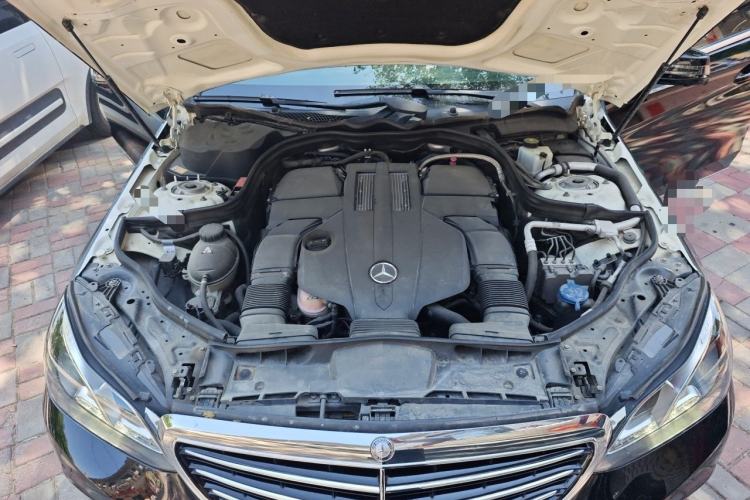 Used Mercedes-Benz E-Class 2015 E 320 L 4MATIC Engine Bay