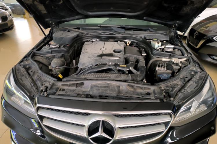 Used Mercedes-Benz E-Class 2015 Restyled E 260 L Sport Edition Engine Bay