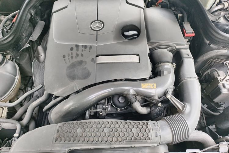 Used Mercedes-Benz E-Class 2015 E 260 L Sport Edition Engine Bay