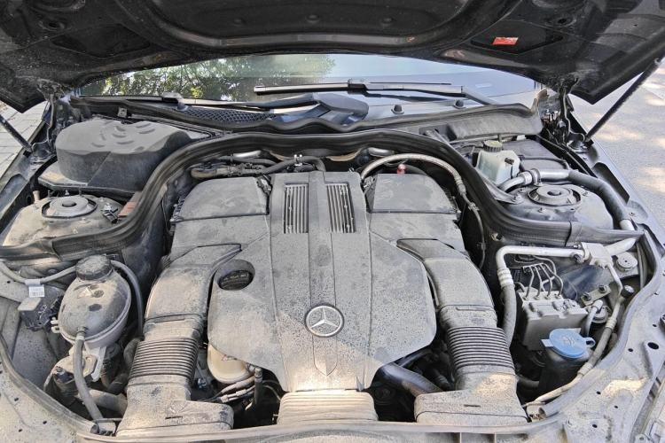 Used Mercedes-Benz E-Class 2015 E 320 L Sport Edition Engine Bay
