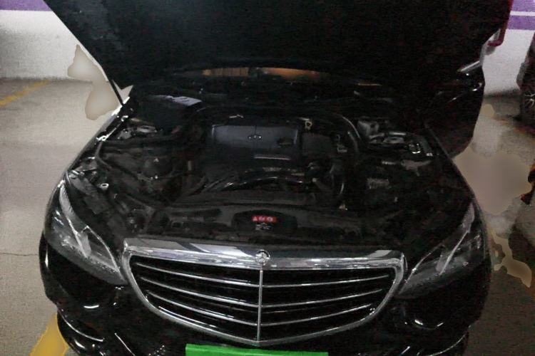 Used Mercedes-Benz E-Class 2015 Facelift E 200 L Engine Bay