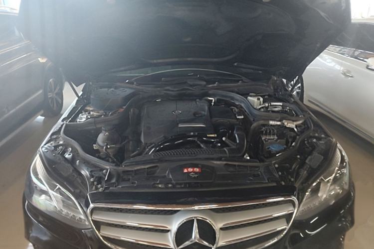 Used Mercedes-Benz E-Class 2015 Restyled E 260 L Sport Edition Engine Bay