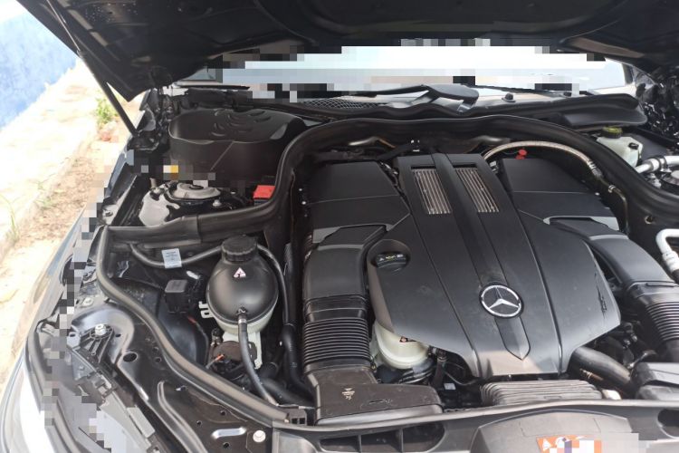 Used Mercedes-Benz E-Class 2015 E 320 L Sport Edition Engine Bay Right