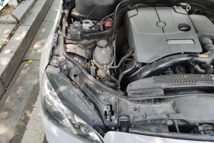 Used Mercedes-Benz E-Class 2015 Revised E 260 L Sporty and Stylish Edition Engine Bay Right