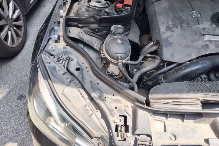 Used Mercedes-Benz E-Class 2015 Restyled E 260 L Sport Edition Engine Bay Right