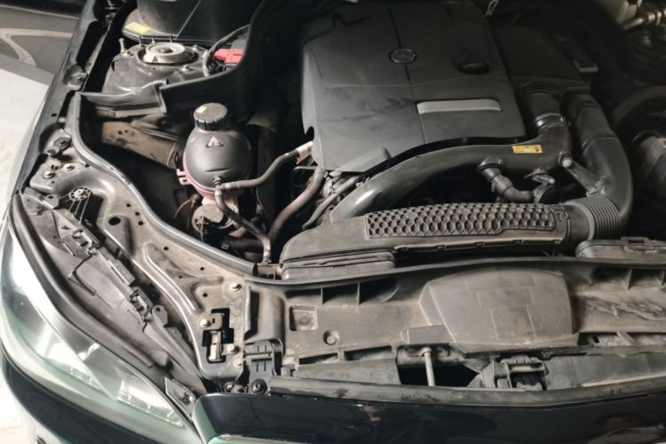 Used Mercedes-Benz E-Class 2015 Restyled E 260 L Sport Edition Engine Bay Right