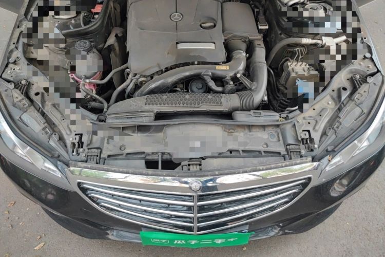 Used Mercedes-Benz E-Class 2015 Facelift E 180 L Engine Bay