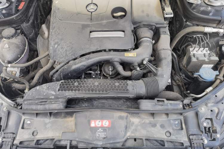 Used Mercedes-Benz E-Class 2015 Revised E 260 L Engine Bay