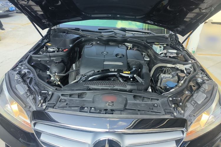 Used Mercedes-Benz E-Class 2015 Restyled E 260 L Sport Edition Engine Bay