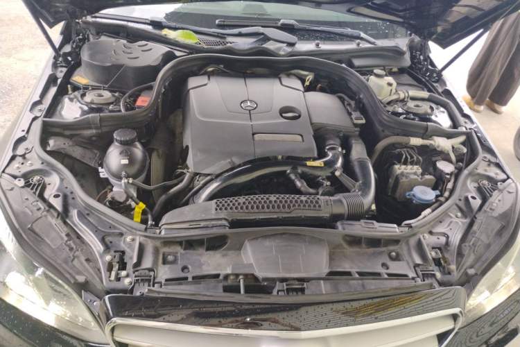 Used Mercedes-Benz E-Class 2015 Restyled E 260 L Sport Edition Engine Bay
