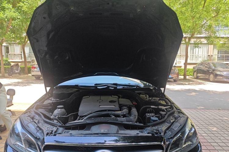 Used Mercedes-Benz E-Class 2015 E 260 L Sport Edition Engine Bay