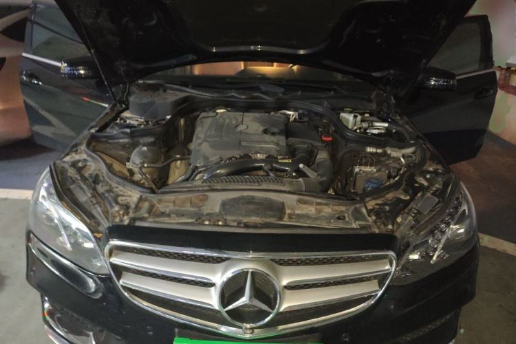 Used Mercedes-Benz E-Class 2015 E 260 L Sport Luxury Model Engine Bay