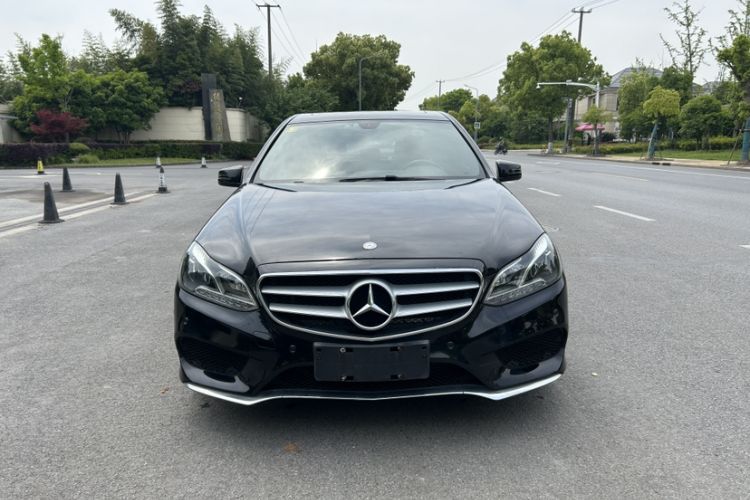 Used Mercedes-Benz E-Class 2015 Facelift E 200 L Sport Edition Exterior 1