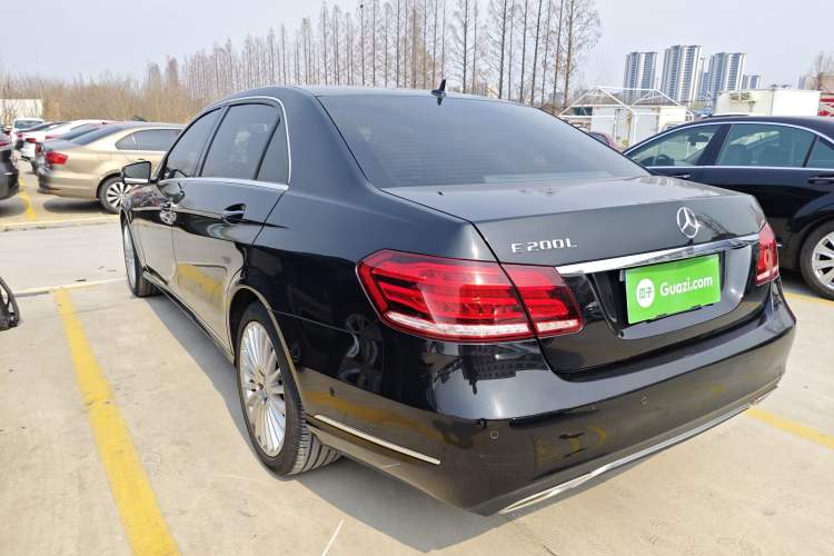 Used Mercedes-Benz E-Class 2015 E 200 L Exterior 2