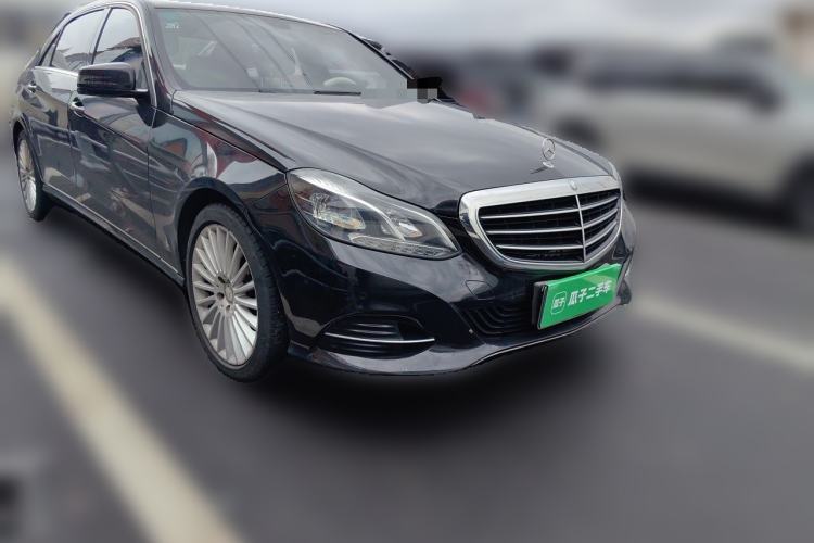 Used Mercedes-Benz E-Class 2015 Facelift E 200 L Exterior 2