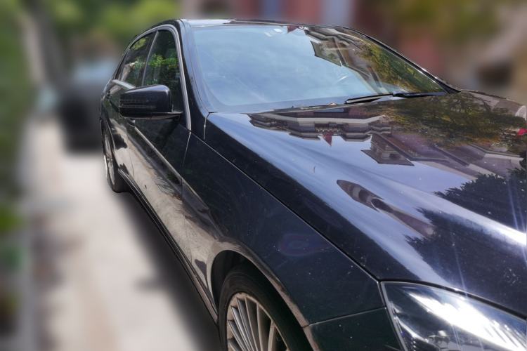 Used Mercedes-Benz E-Class 2015 Facelift E 200 L Exterior 2