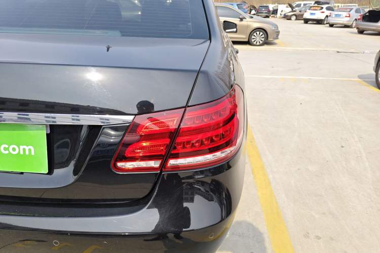 Used Mercedes-Benz E-Class 2015 E 200 L Exterior 3