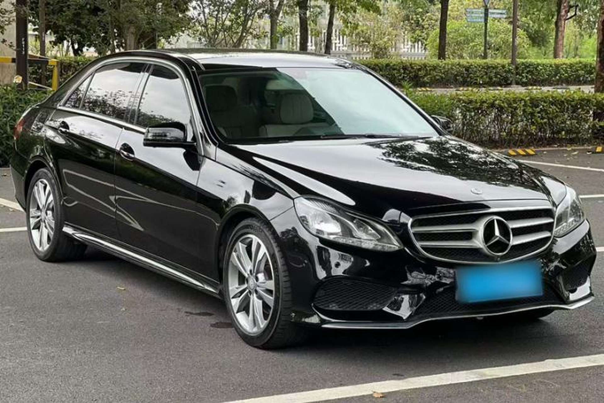 Used Mercedes-Benz E-Class 2015 Restyled E 260 L Sport Edition Exterior 3