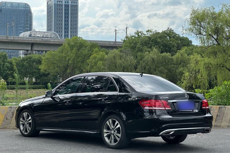 Used Mercedes-Benz E-Class 2015 Restyled E 260 L Sport Edition Exterior 4