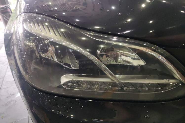 Used Mercedes-Benz E-Class 2015 Restyled E 260 L Sport Edition Exterior 6