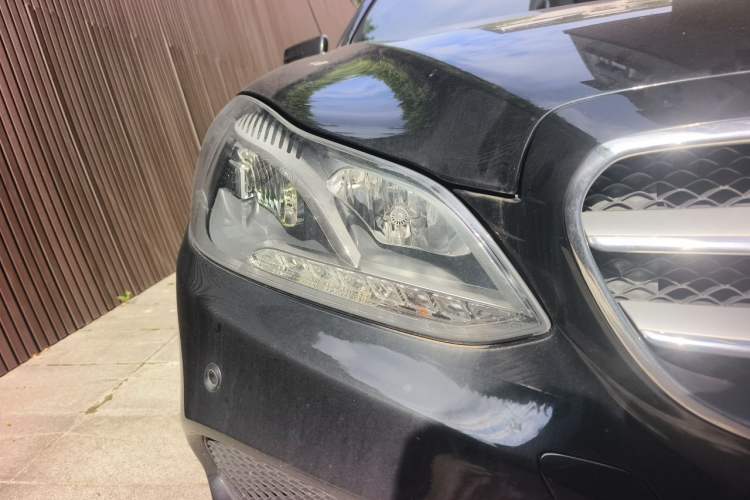 Used Mercedes-Benz E-Class 2015 Restyled E 260 L Sport Edition Exterior 6