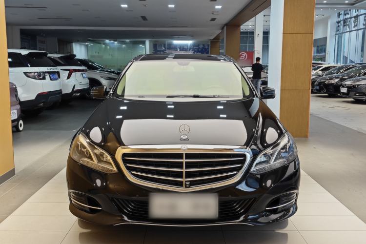 Used Mercedes-Benz E-Class 2015 Revised E 260 L Exterior 9