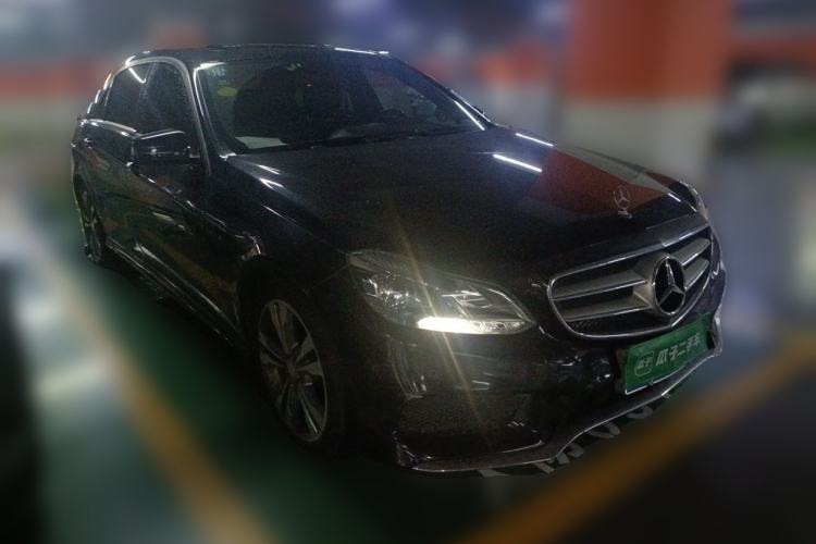 Used Mercedes-Benz E-Class 2015 Restyled E 260 L Sport Edition Front Right 45 Deg