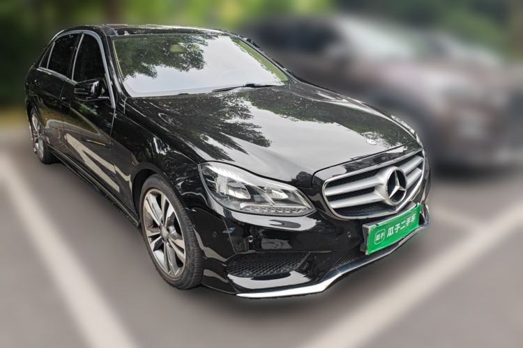 Used Mercedes-Benz E-Class 2015 Restyled E 260 L Sport Edition Front Right 45 Deg