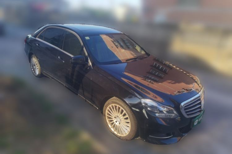 Used Mercedes-Benz E-Class 2015 Revised E 260 L Front Right 45 Deg