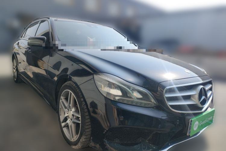Used Mercedes-Benz E-Class 2015 E 260 L Sport & Fashion Model Front Right 45 Deg