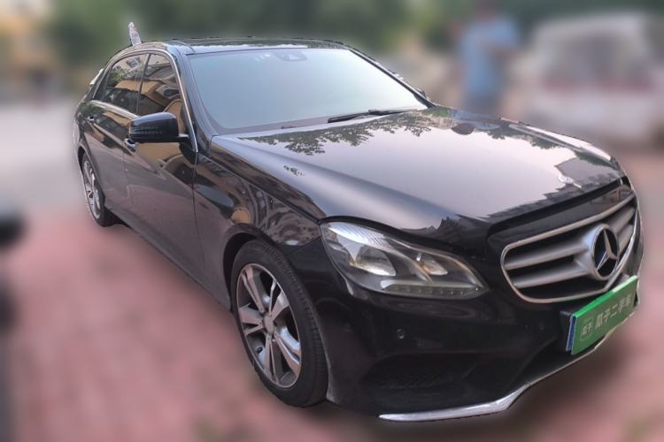 Used Mercedes-Benz E-Class 2015 E 320 L Sport 4MATIC Front Right 45 Deg