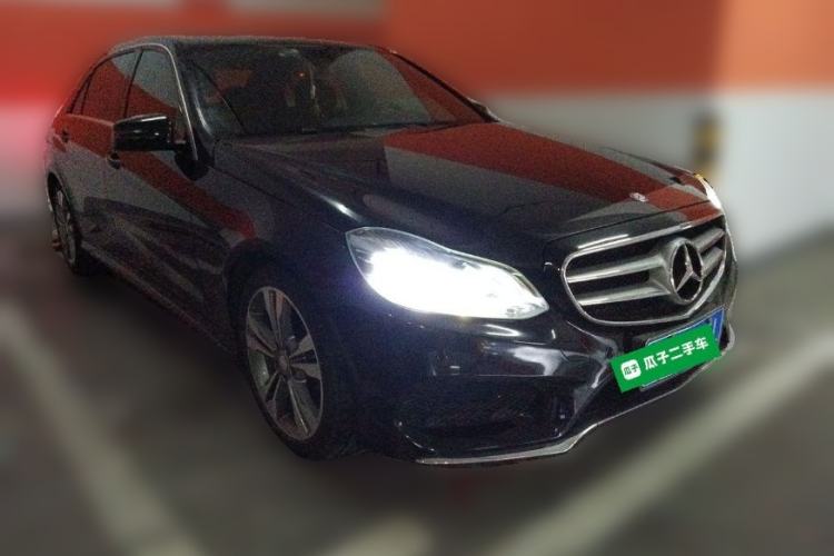 Used Mercedes-Benz E-Class 2015 E 200 L Sport Edition Front Right 45 Deg