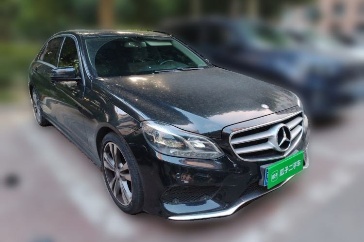 Used Mercedes-Benz E-Class 2015 E 260 L Sport Edition Front Right 45 Deg