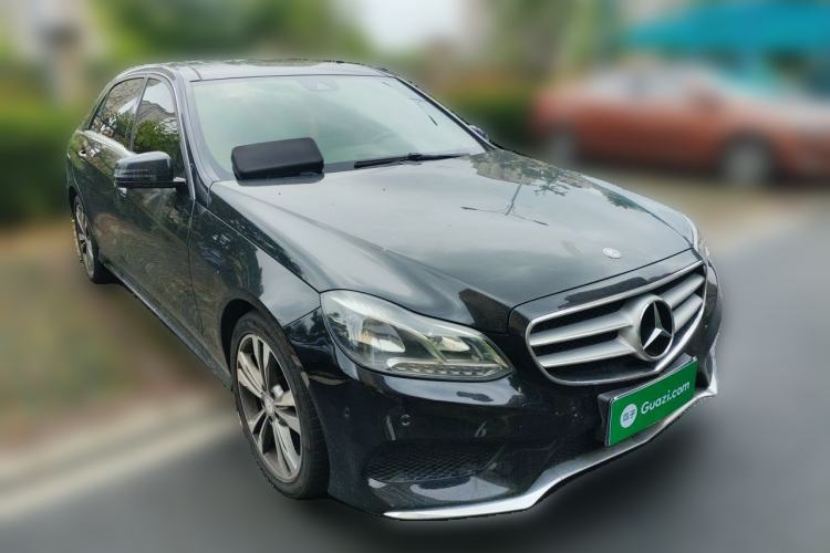 Used Mercedes-Benz E-Class 2015 Revised E 260 L Sporty and Stylish Edition Front Right 45 Deg