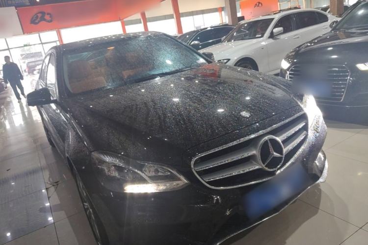 Used Mercedes-Benz E-Class 2015 Restyled E 260 L Sport Edition Front Right 45 Deg