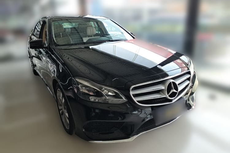 Used Mercedes-Benz E-Class 2015 Restyled E 260 L Sport Edition Front Right 45 Deg