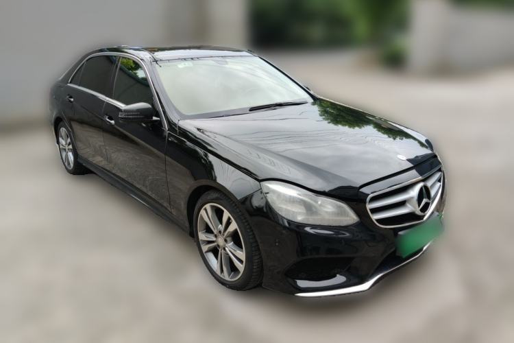 Used Mercedes-Benz E-Class 2015 Restyled E 260 L Sport Edition Front Right 45 Deg