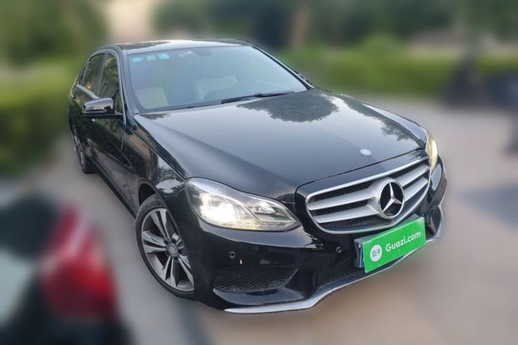 Used Mercedes-Benz E-Class 2015 E 260 L Sport Edition Front Right 45 Deg