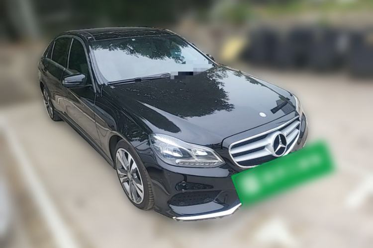 Used Mercedes-Benz E-Class 2015 E 260 L Sport Edition Front Right 45 Deg