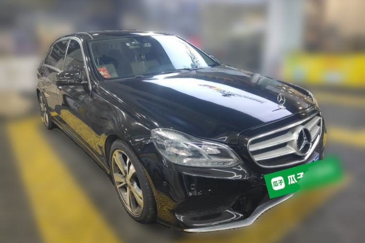 Used Mercedes-Benz E-Class 2015 E 320 L 4MATIC Front Right 45 Deg