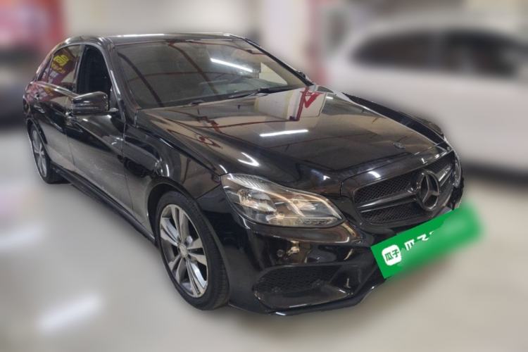 Used Mercedes-Benz E-Class 2015 Facelift E 200 L Sport Edition Front Right 45 Deg